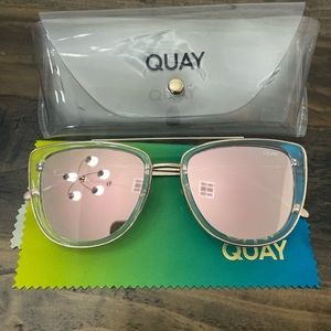 Quay Australia French Kiss sunglasses